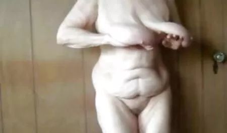 巨乳の女の子 えろ 動画 女 向け