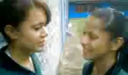 オイルで滑りやすい雌犬と恋に落ち、彼の口の中に来る男 無料 あだると 動画 女性
