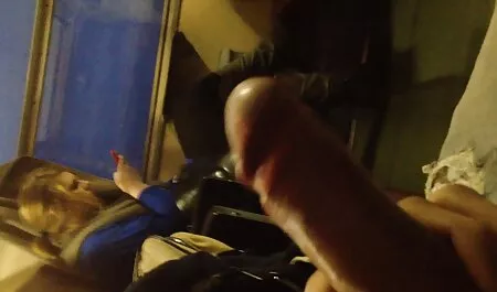 男はベッドの上で二人を見つけました 女 向け エロ 動画
