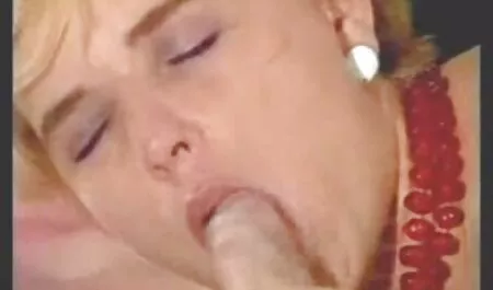温泉は幅女の子Peta エロ 動画 女性 向け Jensenが彼女の巨大な男根を取得します