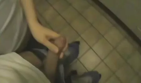 ホット滑り エロ アニメ 女 向け