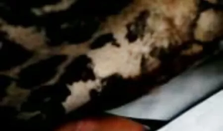 成熟した両面ディルドからの若い雌犬のオルガスム 女 向け えろ
