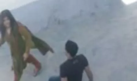 彼の茶色の髪は巧みに軍の男に魅了されました 女性 向け エロゲ 動画
