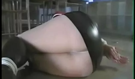 彼女のパートナーの陰茎に乗って魅力的な女の子 女 の ため の アダルト ビデオ